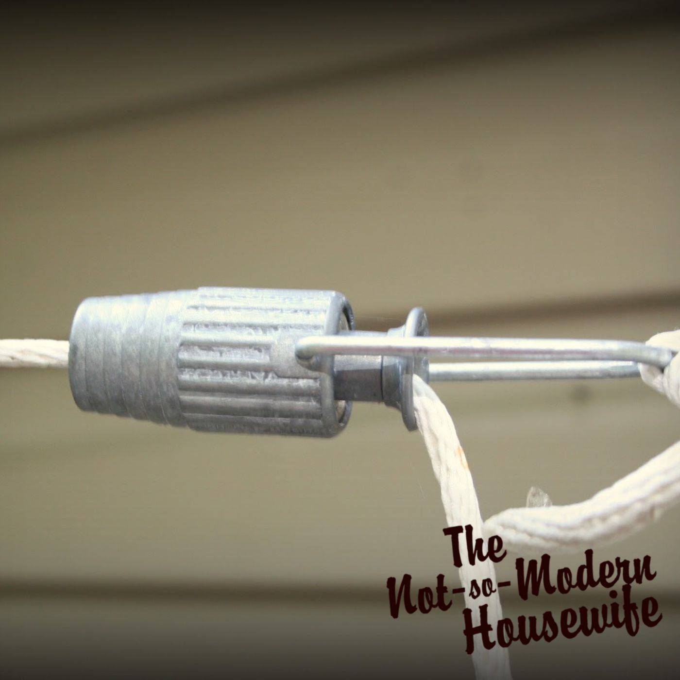 7-easy-steps-to-install-a-clothesline-with-pulleys