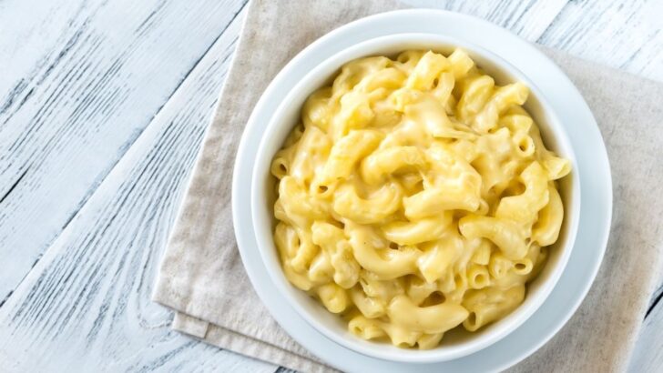 best cheese combo for mac and cheese | The Not so Modern Housewife
